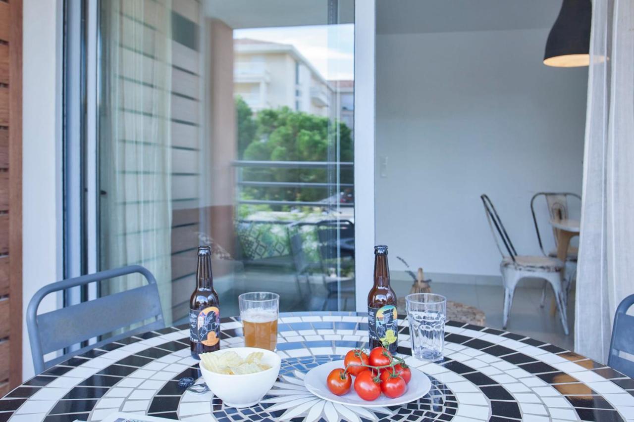 Appartement De Vacances "Fiora" A Calvi A 300M De La Plage Et Du Port Exteriör bild